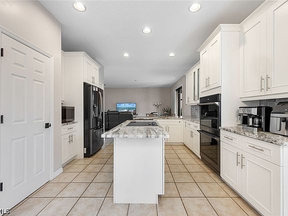 5th image of 8197 Silver Birch Way