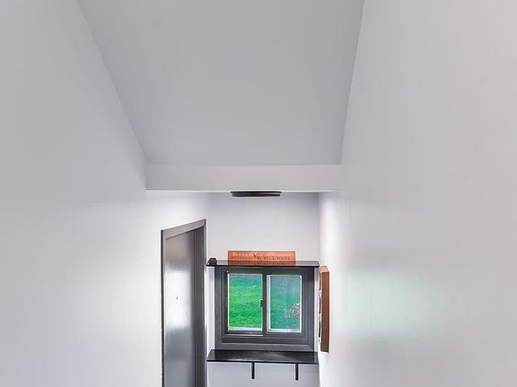 2nd image of 110212 Village Rd