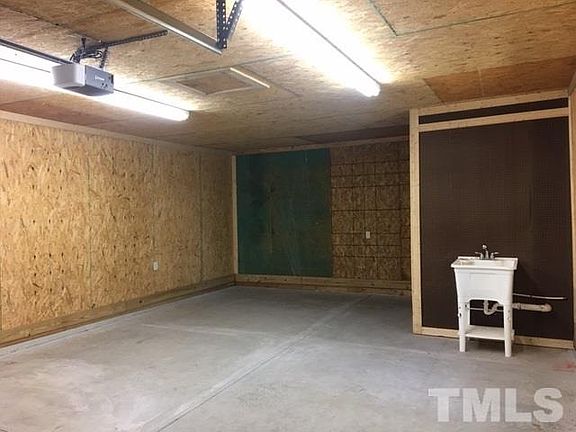 5th image of 707 Park Ave