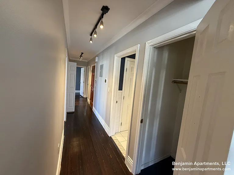 60 Florida St #1 — Photo 8