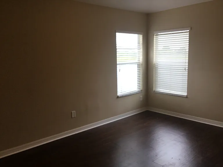 15407 Telford Spring Dr — Photo 10