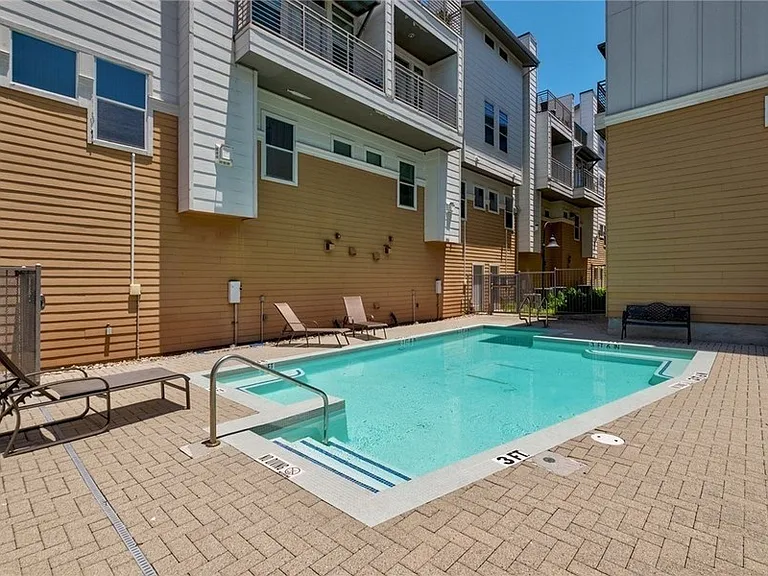 2606 Wilson St #1105 — Photo 10