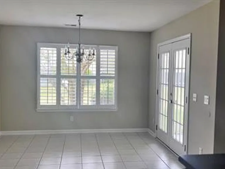 145 Pickett Creek Ln — Photo 6