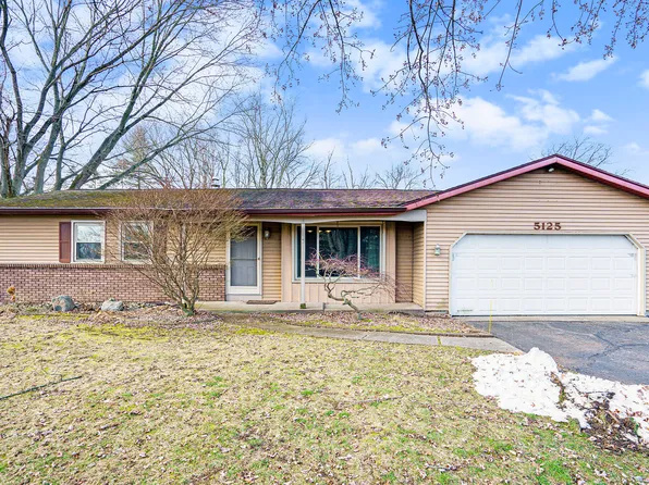 5125 Patland Dr, Kalamazoo, MI 49009
