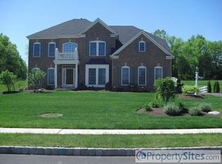 1809 Sycamore Dr, Quakertown, PA 18951