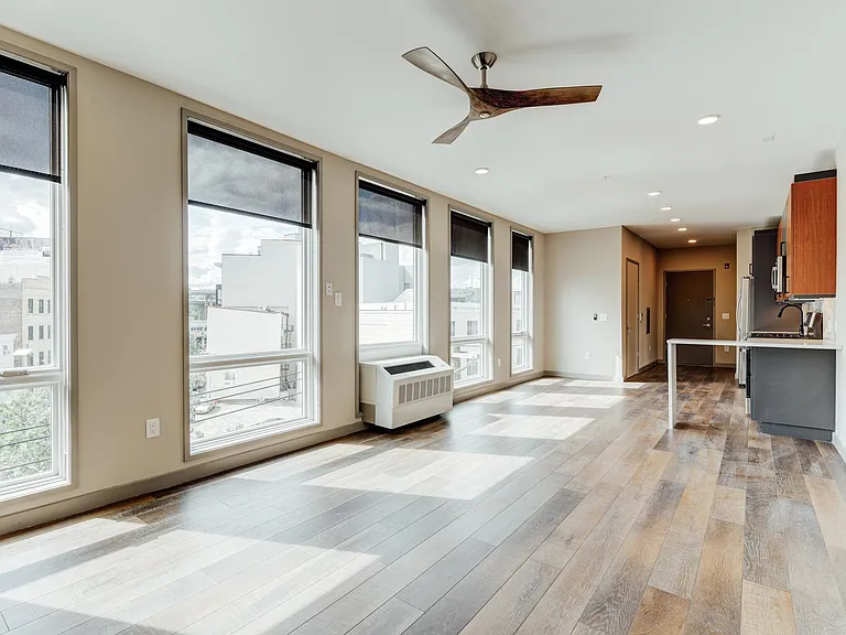 156 Brunswick St #5A — Photo 7