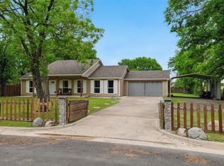1507 Stanwood Ave, Cleburne, TX 76033