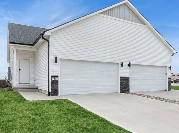 1517 Mulberry St, Granger, IA 50109