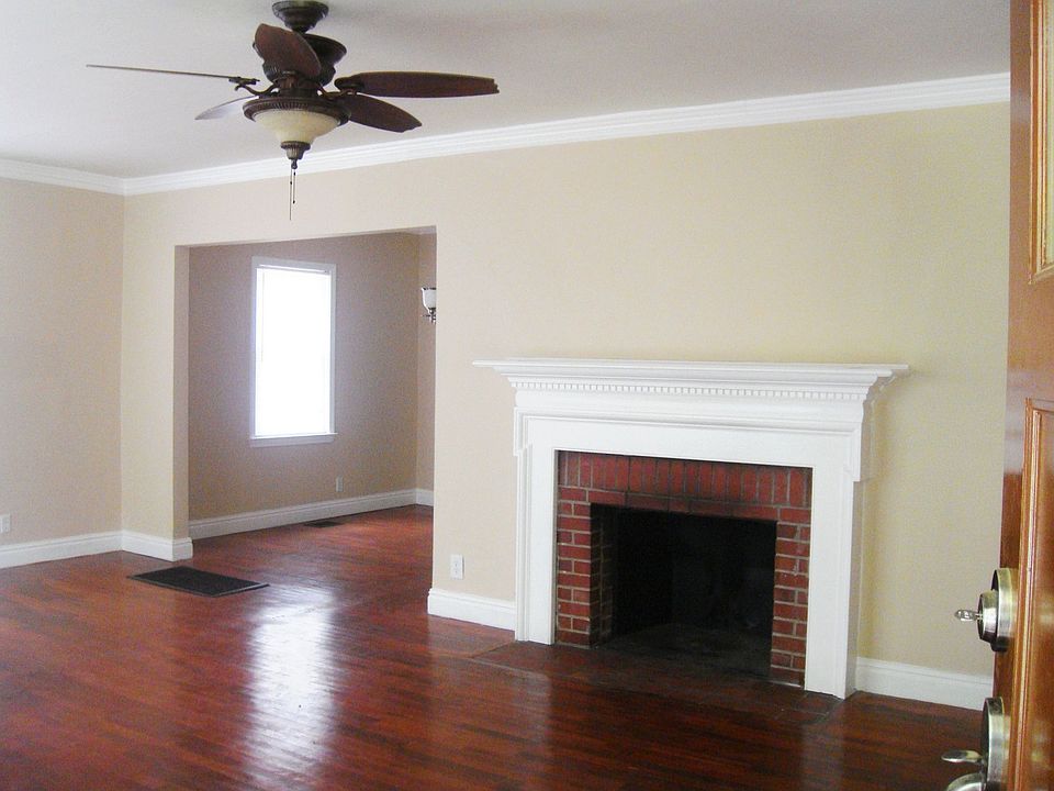 Very large living room