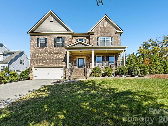 3rd image of 4140 Green Park Ct