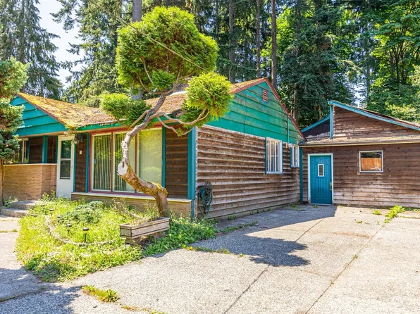 18711 30th Avenue NE, Lake Forest Park, WA 98155