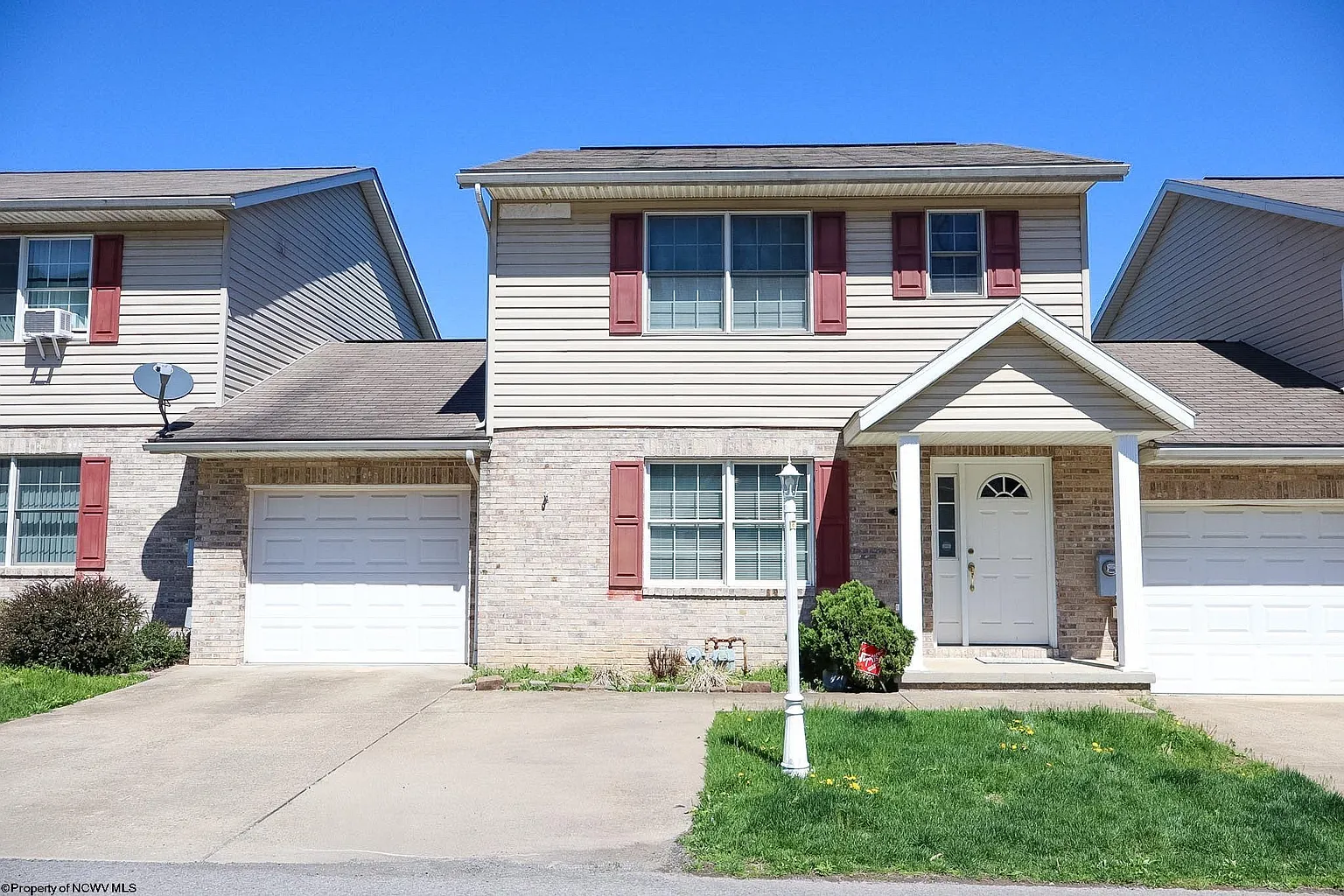 277 Donna Ave photo 1