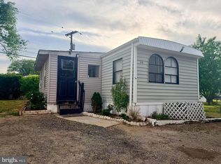 26 Patuxent Mobile Ests, Lothian, MD 20711