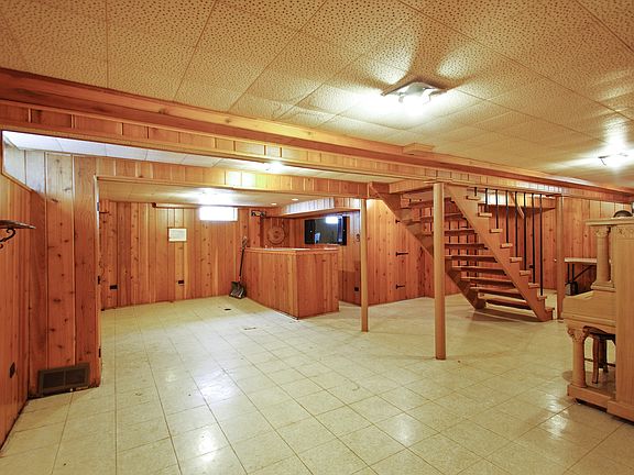 5th image of 6912 N Keystone Ave