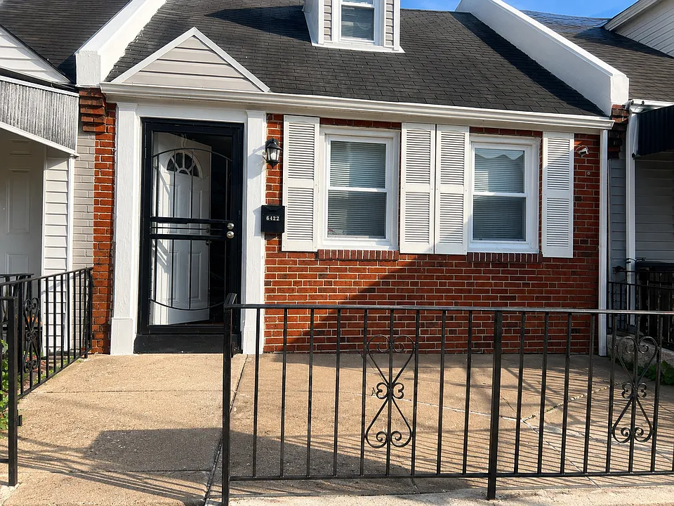 6422 Guyer Ave