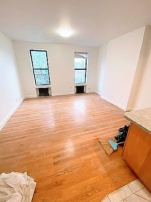 1st image of 20-71 Steinway St #3