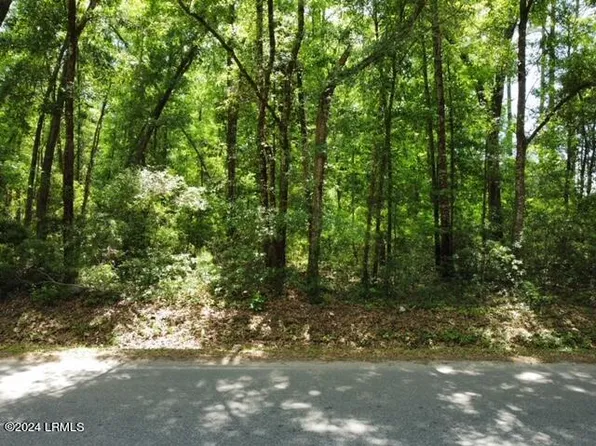 232 Broad River Blvd, Beaufort, SC 29906