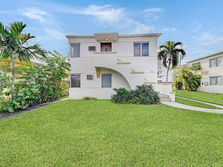 1920 Biarritz Dr #3 — Photo 19