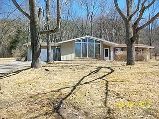 1st image of 35 Pine Hill Dr