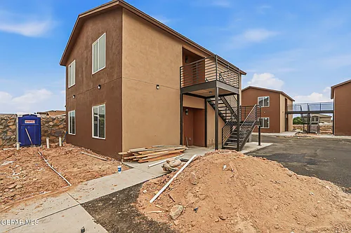 6002 1/2 Pam McCall Dr Photo 1 6002 1/2 Pam McCall Dr Photo 1