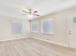 1873 Shamrock Dr, Decatur, GA 30032