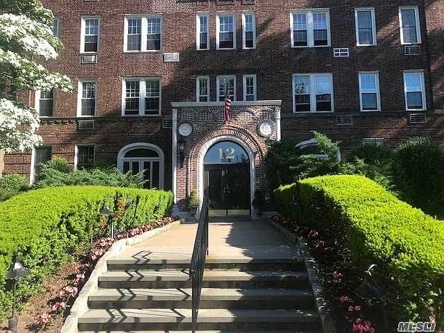 1st image of 12 Hamilton Pl APT B12