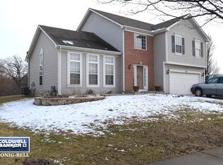808 Rivers Edge Dr, Minooka, IL 60447