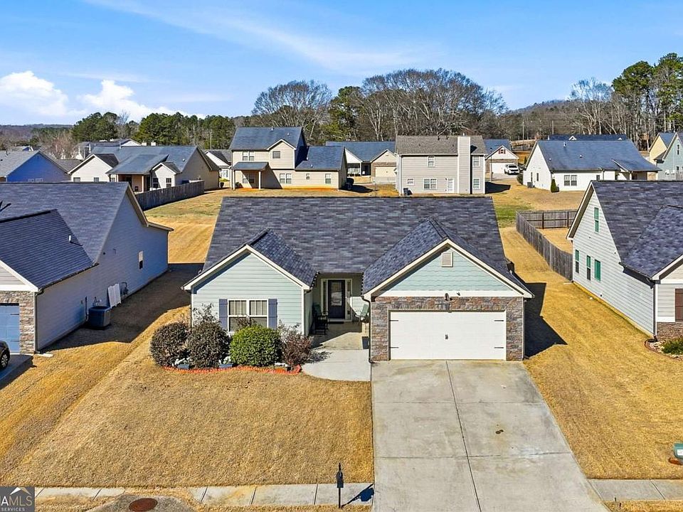 1st image of 156 Brookhaven Dr