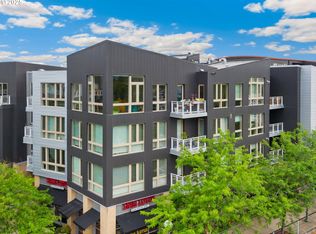 12600 SW Crescent St APT 411, Beaverton, OR 97005