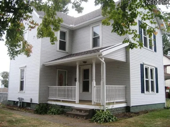 611 W State St, Newcomerstown, OH 43832