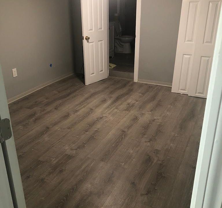 1st image of 377 Sommerville Pl #1
