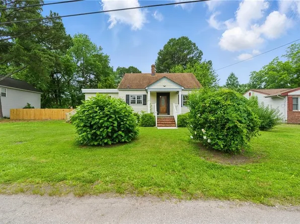 3013 Smithfield Rd, Portsmouth, VA 23702