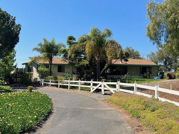 Entrance drive