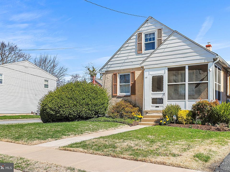 1st image of 511 Thayer St