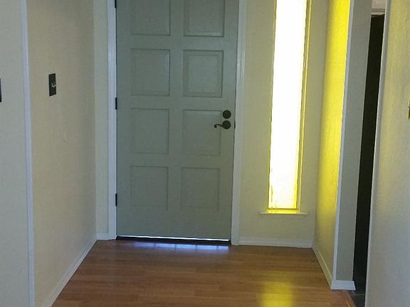 5th image of 37054 Avenue 16 1/2