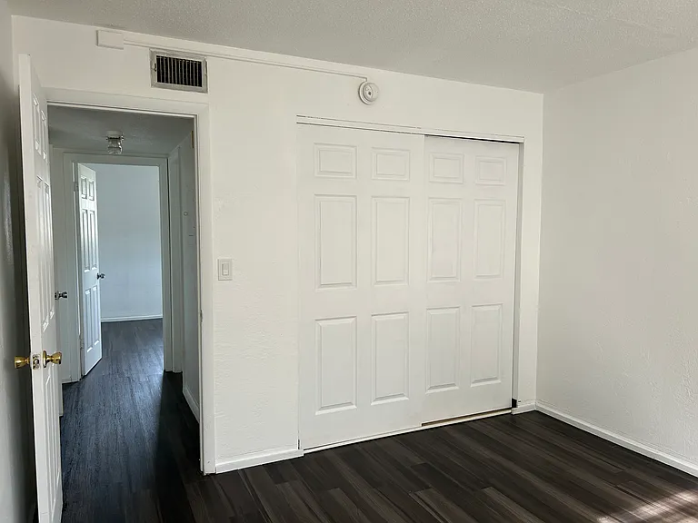 333 Orange Blossom Dr #8 — Photo 14