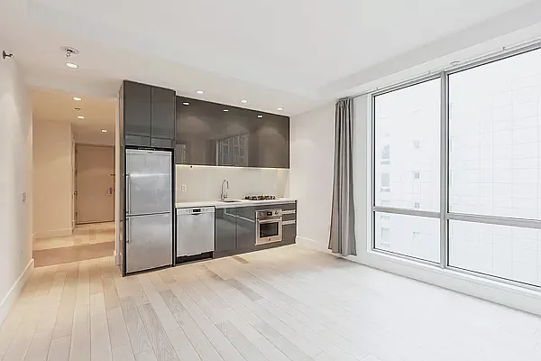 Rented by Corcoran | media 1