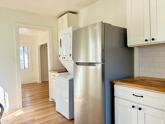 4th image of 3708 S St Andrews Pl