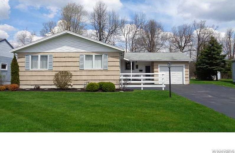1st image of 237 Coronation Dr