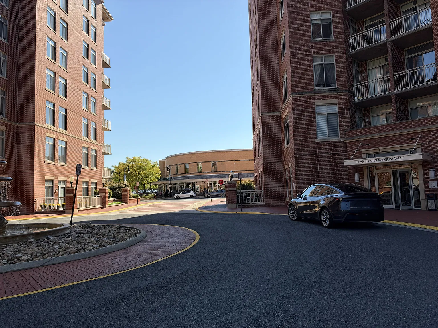 2 bed, 1505 sqft, $2,950 — Photo 4