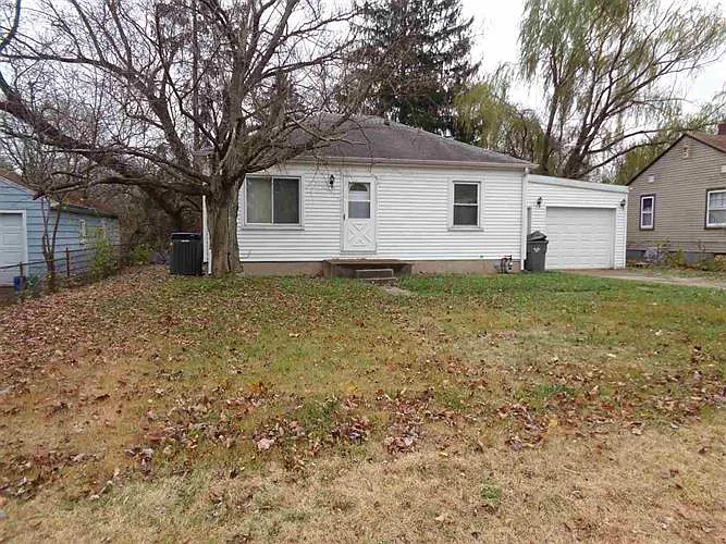 54070 Terrace Ln photo 1