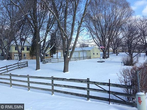 4th image of 7840 Victoria Dr