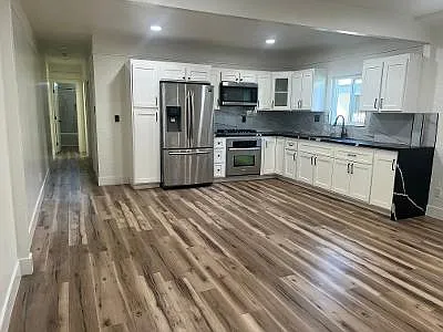 2 bed, 814 sqft, $2,700 — Photo 4