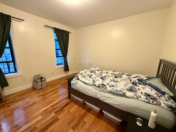 250 Clarkson Avenue image 7 of 12