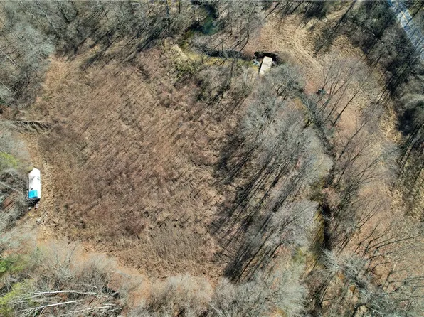 334 Ridge Rd, Salem, SC 29676