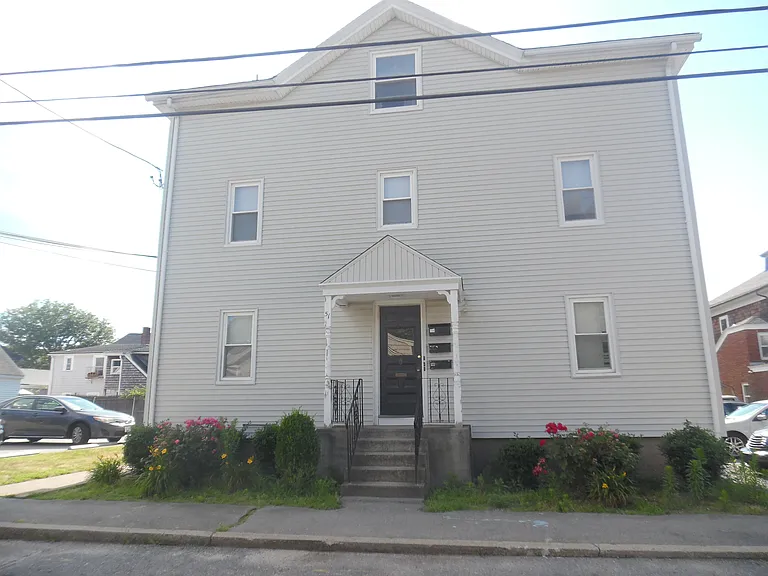 51 Union St #2 — Photo 1