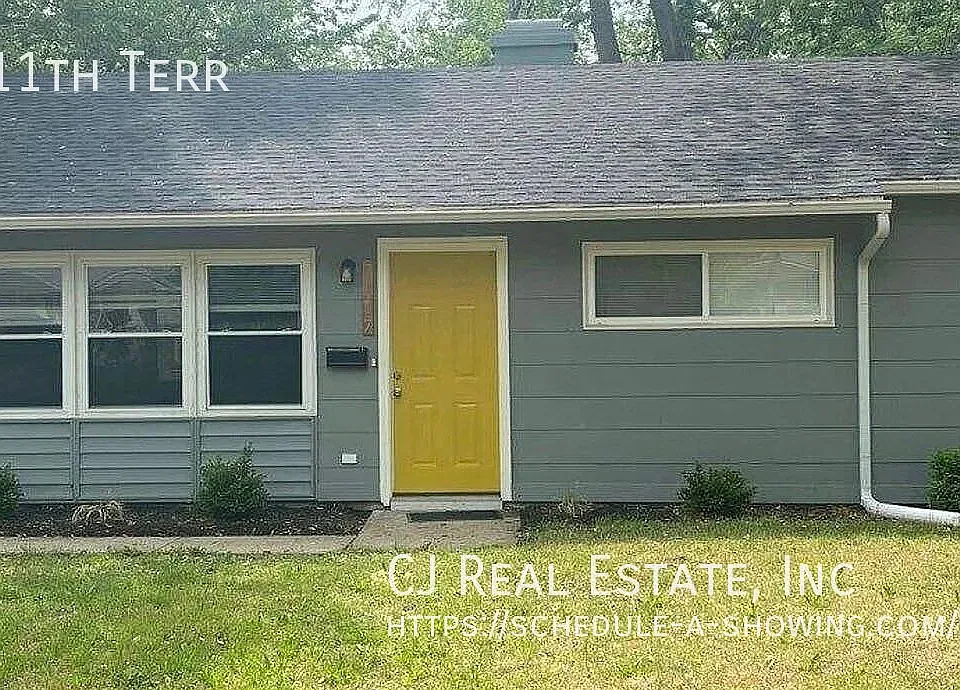 7117 E 111th Ter