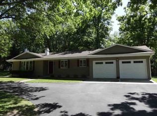 13249 Blackhawk Rd, Prophetstown, IL 61277