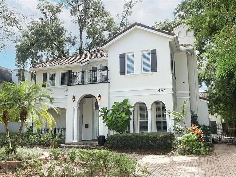 1442 Palm Ave — Photo 32