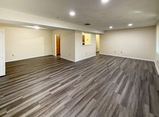 3 April Ln #15, Lexington, MA 02421